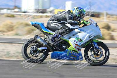 media/Jan-22-2023-CVMA (Sun) [[66d43cdebf]]/Race 12 500 Supersport-350 Supersport/